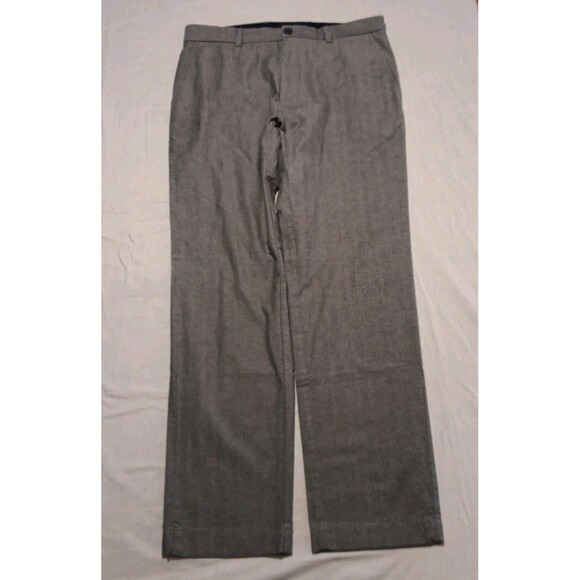 Brooks Brothers Other - Brooks Brothers Red Fleece Dress Pants Men's 33x30 Gray Flat Front Trousers